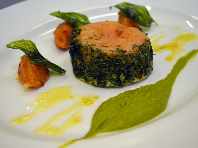Steamed Salmon with Dried Apricot Chutney Recipe